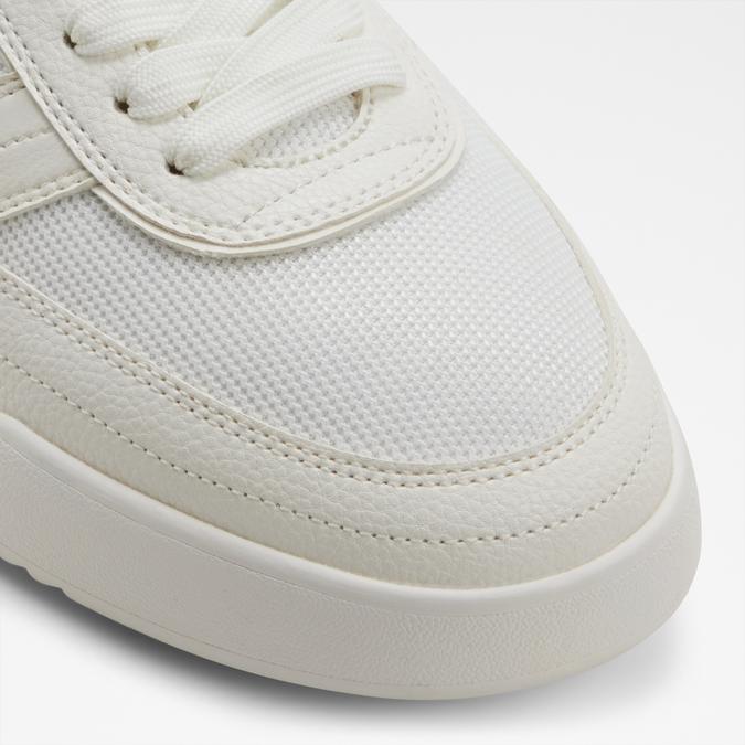 REGGIEA Black Men Sneaker image number 4